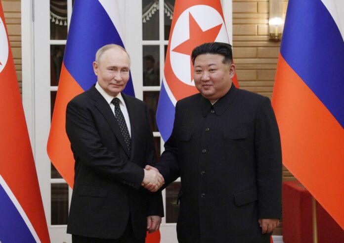 peskov raskryl detali voennogo alyansa rossii i kndr s uchastiem putina i kima chen yna-todey-ru-174582885200-0