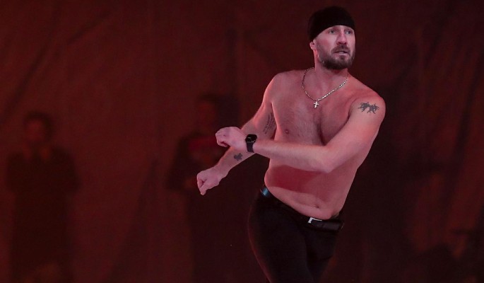 Колдун сообщил о заказавших приворот на долгий и мучительный уход Костомарова конкурентах