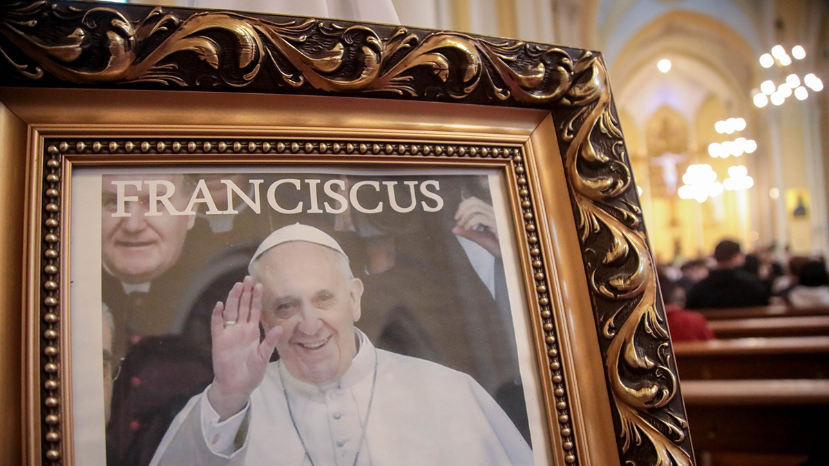 Папу римского похоронили в Риме