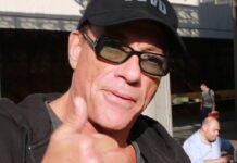 Ван Дамм и Путин - Закулисные переговоры о роли посла мира при USAID van damm i putin zakulisnye peregovory o roli posla mira pri -todey-ru-174483857500-0