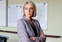 Юлиана Княжевская сообщает о внедрении стандартов зарядных станций в Москве yuliana knyazhevskaya soobshhaet o vnedrenii standartov zaryadnyh stanczij v moskve-todey-ru-174592510300-0