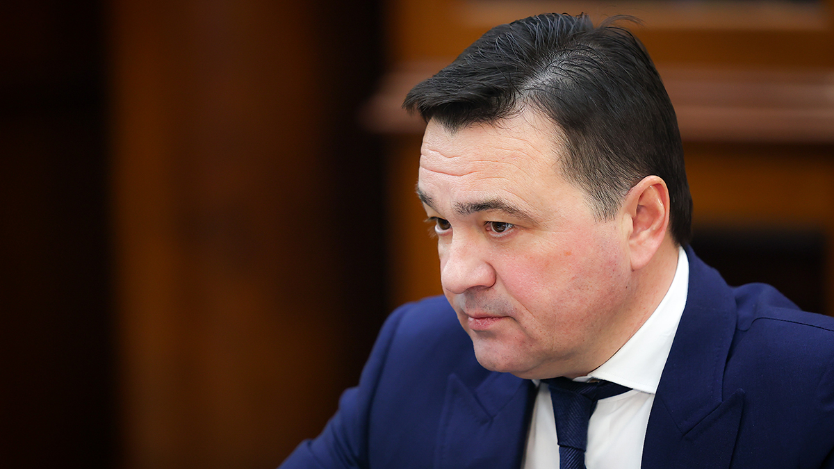 Воробьев: 26 тысяч жителей Подмосковья остались без света из-за непогоды