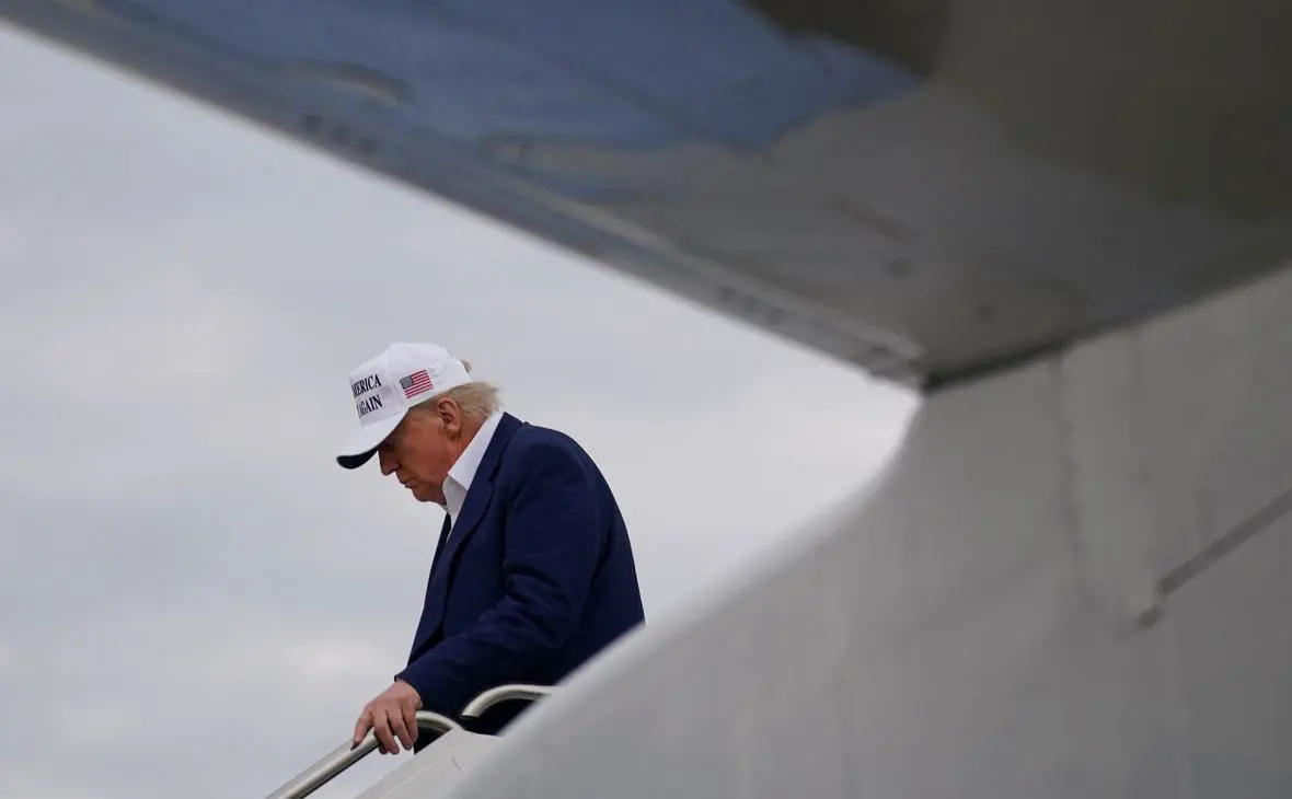 Дональд Трамп (Nathan Howard / Reuters)