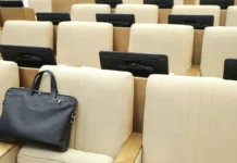 Георгий Филимонов уволил Юлию Шевцову после инцидента в Нюксенском районе georgij filimonov uvolil yuliyu shevczovu posle inczidenta v nyuksenskom rajone-todey-ru-174771994300-0