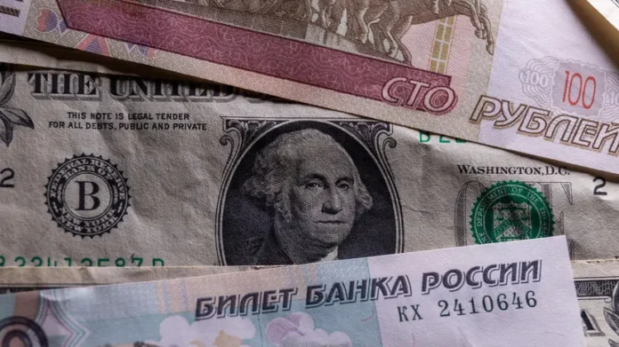 neozhidannye peremeny na moskovskoj birzhe dollar padaet rubl rastyot-todey-ru-174853003700-0