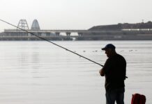 Обеспечены оперативные меры безопасности на Крымском мосту и в аэропортах Москвы obespecheny operativnye mery bezopasnosti na krymskom mostu i v aeroportah moskvy-todey-ru-174656011800-0