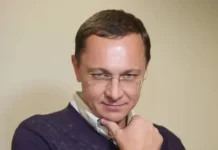 Рейтинг Moody’s падает на фоне долговых стрессов в США и заявлений Дональда Трампа rejting padaet na fone dolgovyh stressov v ssha i zayavlenij donalda trampa-todey-ru-174764439200-0