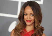 Рианна, Рональд и Раджад Фенти вспоминают о семейных ценностях Cedars-Sinai rianna ronald i radzhad fenti vspominayut o semejnyh czennostyah -todey-ru-174871838200-0