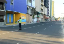 Россияне защищаются от лихорадки чикунгунья на Мальдивах rossiyane zashhishhayutsya ot lihoradki chikungunya na maldivah-todey-ru-174869011800-0