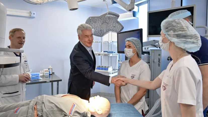 В трёх детских больницах Москвы открылись специализированные медцентры