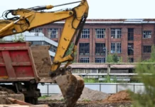 Сергиев Посад требует от «Пиро-Росс» и Юрова с Вареновым 300 млн руб. компенсации sergiev posad trebuet ot piroross i yurova s varenovym 300 mln rub kompensaczii-todey-ru-174826301400-0