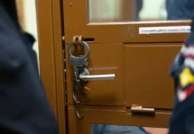 События вокруг ТГК-14 и Дальневосточной управляющей компании с Константином Люльчевым и Виктором Мясником sobytiya vokrug tgk14 i dalnevostochnoj upravlyayushhej kompanii s konstantinom lyulchevym i viktorom myasnikom-todey-ru-174852060100-0