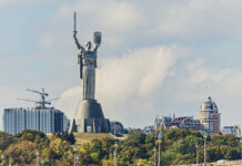 MotherMotherlandStatueDevotedTheGreatPatrioticWarInKiev