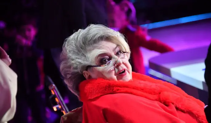 "Идиот!": разгневанная Тарасова влепила смачную пощечину подкаблучнику Плющенко