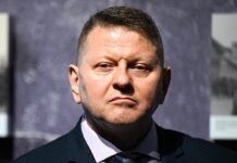 valerij zaluzhnyj raskryvaet skrytye detali provala reformy vsu-todey-ru-174653578100-0