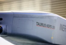 Василий Дандыкин обсуждает использование Taurus и Storm Shadow против ПВО России и роль истребителей F-16 vasilij dandykin obsuzhdaet ispolzovanie i protiv pvo rossii i rol istrebitelej 16-todey-ru-174826677200-0