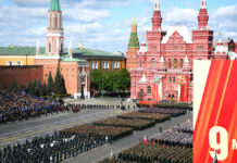 Владимир Путин и Си Цзиньпин открыли юбилейный парад Победы на Красной площади vladimir putin i si czzinpin otkryli yubilejnyj parad pobedy na krasnoj ploshhadi-todey-ru-174678836100-0