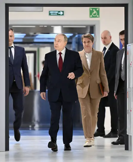 Владимир Путин вдохновляет юные таланты «Сириуса» на встрече в Сочи-0