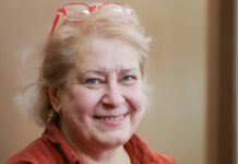 zhurnalistka barabash i nachinayut novyj etap v parizhe posle slozhnogo puti-todey-ru-174644489500-0