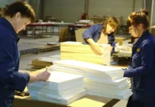 Анатолий Гарбузов сообщил о новых успехах мебельного сектора в Москве anatolij garbuzov soobshhil o novyh uspehah mebelnogo sektora v moskve-todey-ru-0