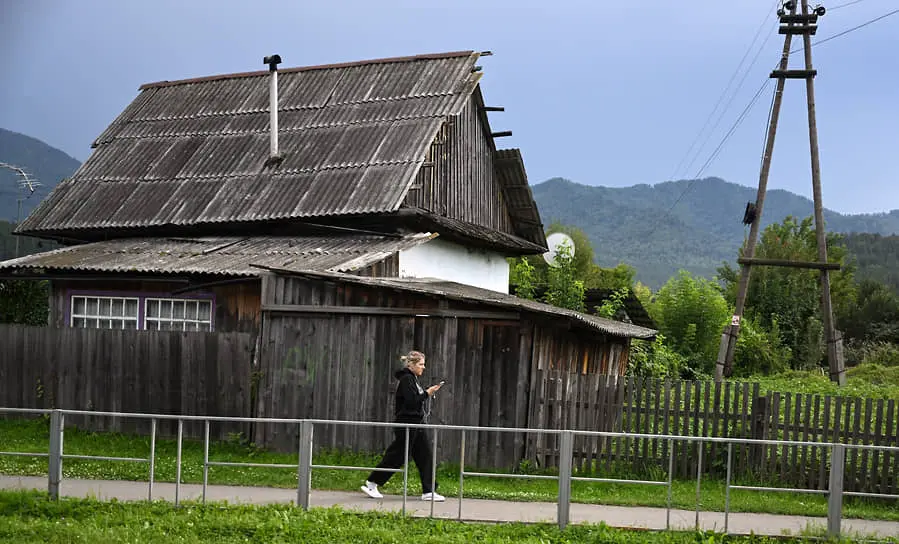 Андрей Турчак и Михаил Котюков обсуждают изменения в местном самоуправлении-0