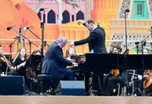 X «Безумные дни» Свердловской филармонии покорили Урал в Екатеринбурге bezumnye dni sverdlovskoj filarmonii pokorili ural v ekaterinburge-todey-ru-0