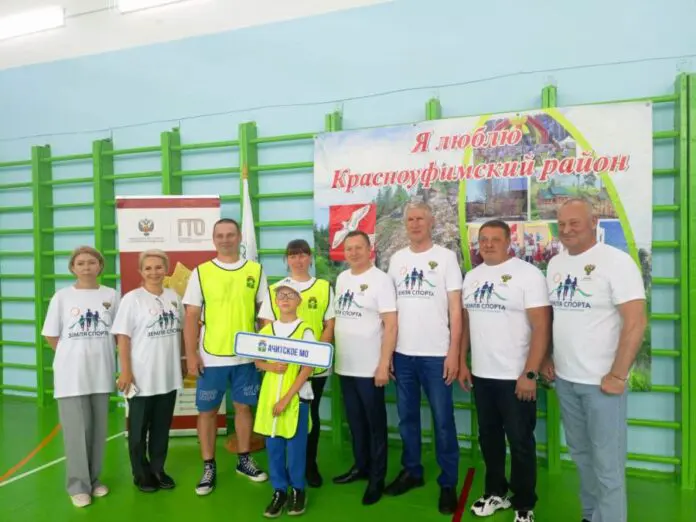 Денис Паслер и Светлана Терехова поддержали уральский марафон в Красноуфимском районе-0