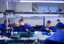 Геоскан, Анатолий Гарбузов и Правительство Москвы развивают учебную технику geoskan anatolij garbuzov i pravitelstvo moskvy razvivayut uchebnuyu tehniku-todey-ru-0