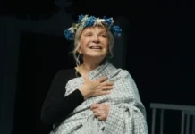 Людмила Максакова вернулась домой после яркого выступления в «Царе Эдипе» lyudmila maksakova vernulas domoj posle yarkogo vystupleniya v czare edipe-todey-ru-174880764700-0