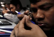 Бриллианты Индии — RAPI восстанавливается после спада brillianty indii vosstanavlivaetsya posle spada-todey-ru-0