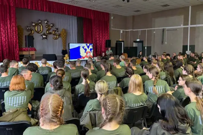 Центр «Воин» и Минкультуры России запускают кинопроект для юных патриотов Урала-0