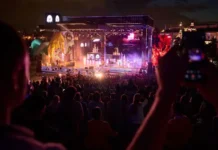 Фестиваль "Город света" представит инновации в Зарядье и Лужниках к 2030 году festival gorod sveta predstavit innovaczii v zaryade i luzhnikah k 2030 godu-todey-ru-0