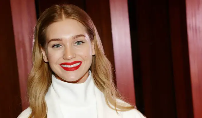 Как две капли: в избраннике Асмус разглядели сходство с ее отцом