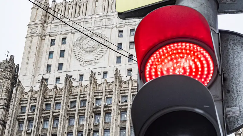 «Ни один недружественный выпад не останется без реакции»: Россия закрывает генконсульство Польши в Калининграде