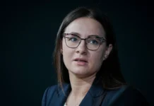 Юлия Свириденко во главе правительства? Зеленский готовит сенсационную рокировку кабинета! yuliya sviridenko vo glave pravitelstva zelenskij gotovit sensaczionnuyu rokirovku kabineta-todey-ru-0