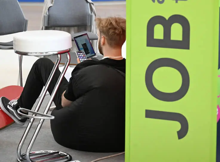 Эксперты Банка России и hh.индекс анализируют тенденции рынка труда-0