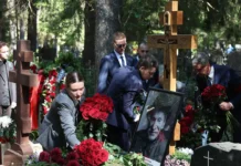 Ивану Краско посвящены почести в Санкт-Петербурге, сохранив память о нём ivanu krasko posvyashheny pochesti v sanktpeterburge sohraniv pamyat o nyom-todey-ru-0