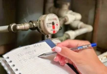 Лина Ткаченко и Виктор Федорук обсудили реформы в сфере ЖКУ на заседании Госдумы lina tkachenko i viktor fedoruk obsudili reformy v sfere zhku na zasedanii gosdumy-todey-ru-0