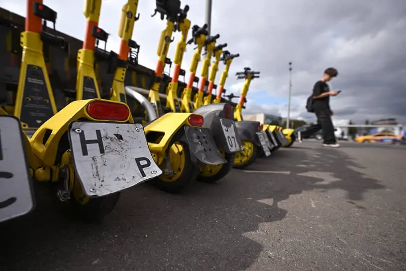 Испорченные номера не мешают операторам контролировать передвижение электросамокатчиков