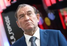 Петр Бирюков сообщил о рекордном обновлении лифтов в Москве на заводах petr biryukov soobshhil o rekordnom obnovlenii liftov v moskve na zavodah-todey-ru-0