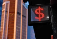 prognoz eduarda lushina iz sdmbanka o stabilnom kurse dollara k rublyu-todey-ru-0