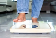 uchenye rassmatrivayut voprosy pitaniya i etnicheskie osobennosti podrostkov irkutska i ulanude-todey-ru-0