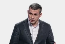 Владимир Путин и Дональд Трамп обсуждают заговор на Аляске vladimir putin i donald tramp obsuzhdayut zagovor na alyaske-todey-ru-0