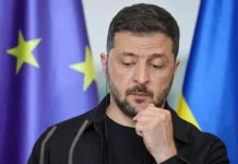 Владимир Зеленский и Владимир Путин обсудят место переговоров с США vladimir zelenskij i vladimir putin obsudyat mesto peregovorov s ssha-todey-ru-0