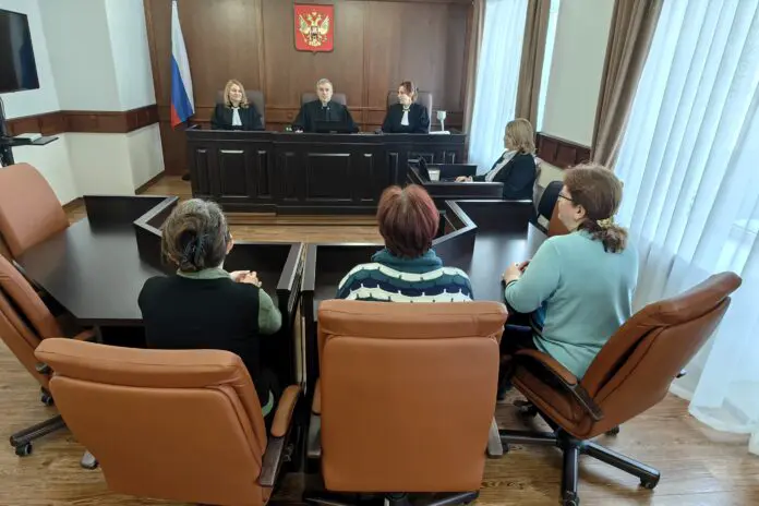 Арбитражные суды учитывают мнение судей и заседателей при рассмотрении дел-0