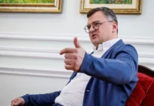 Дмитрий Кулеба рассказал, как Владимир Зеленский вынудил его к бегству dmitrij kuleba rasskazal kak vladimir zelenskij vynudil ego k begstvu-todey-ru-0