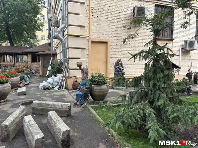 Москвичи выберут уютные дворы столицы в «Народном рейтинге»: | Источник: Валерия Животовская / MSK1.RU