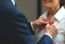 Сотрудники Ростех удостоены государственных наград за трудовую славу Швабе sotrudniki rosteh udostoeny gosudarstvennyh nagrad za trudovuyu slavu shvabe-todey-ru-0