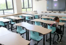 Анастасия Ракова и компании Роскосмос помогают в профориентации в Москве anastasiya rakova i kompanii roskosmos pomogayut v proforientaczii v moskve-todey-ru-0