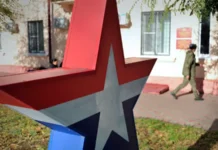 Дмитрий Медведев сообщил о 336 тысячах новых военных контрактников с января dmitrij medvedev soobshhil o 336 tysyachah novyh voennyh kontraktnikov s yanvarya-todey-ru-0